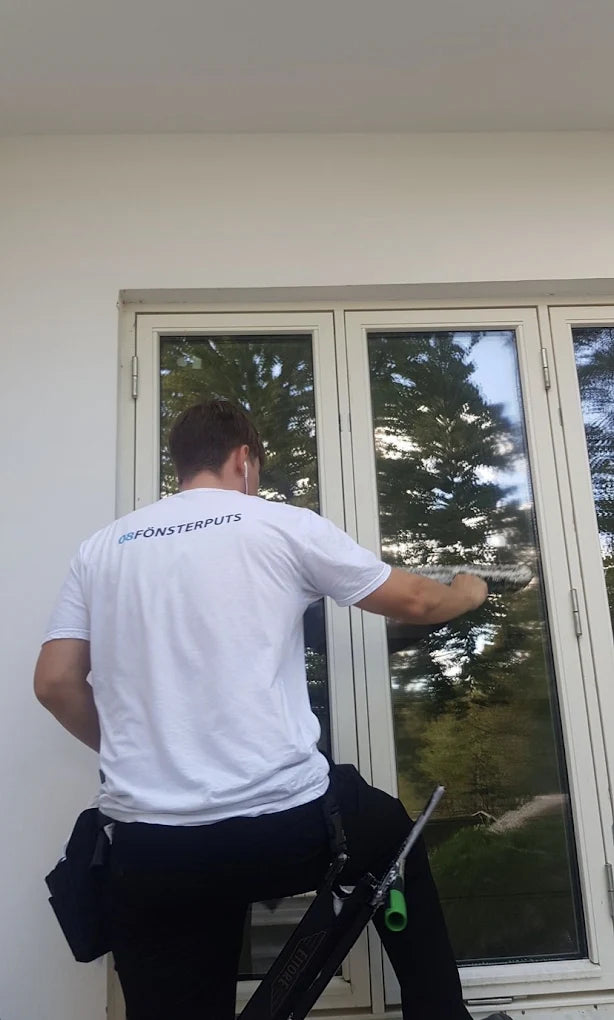 Anlita fönsterputs i Jakobsberg